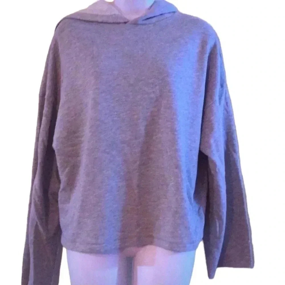 Zara Trafaluc sweatshirt